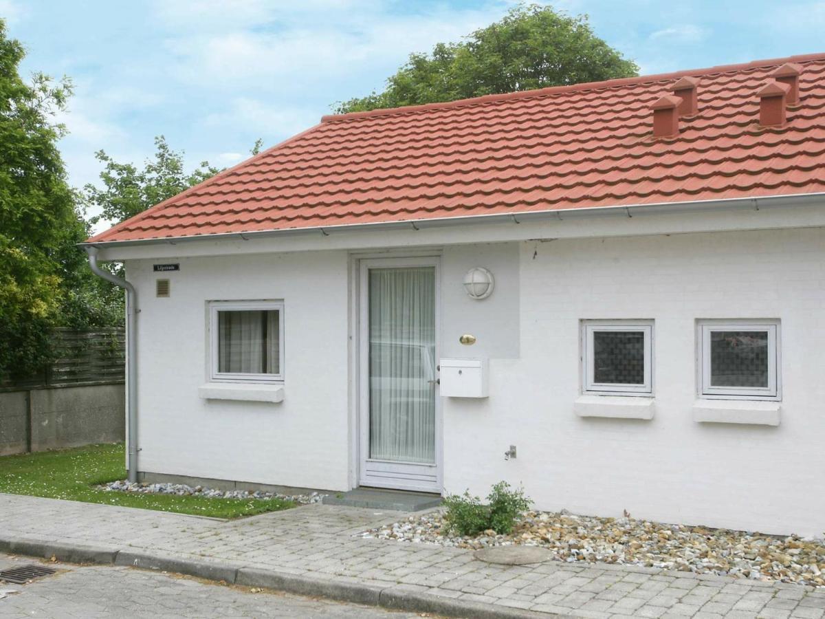 4 Person Holiday Home In R Sk Bing Aeroskobing Exterior foto