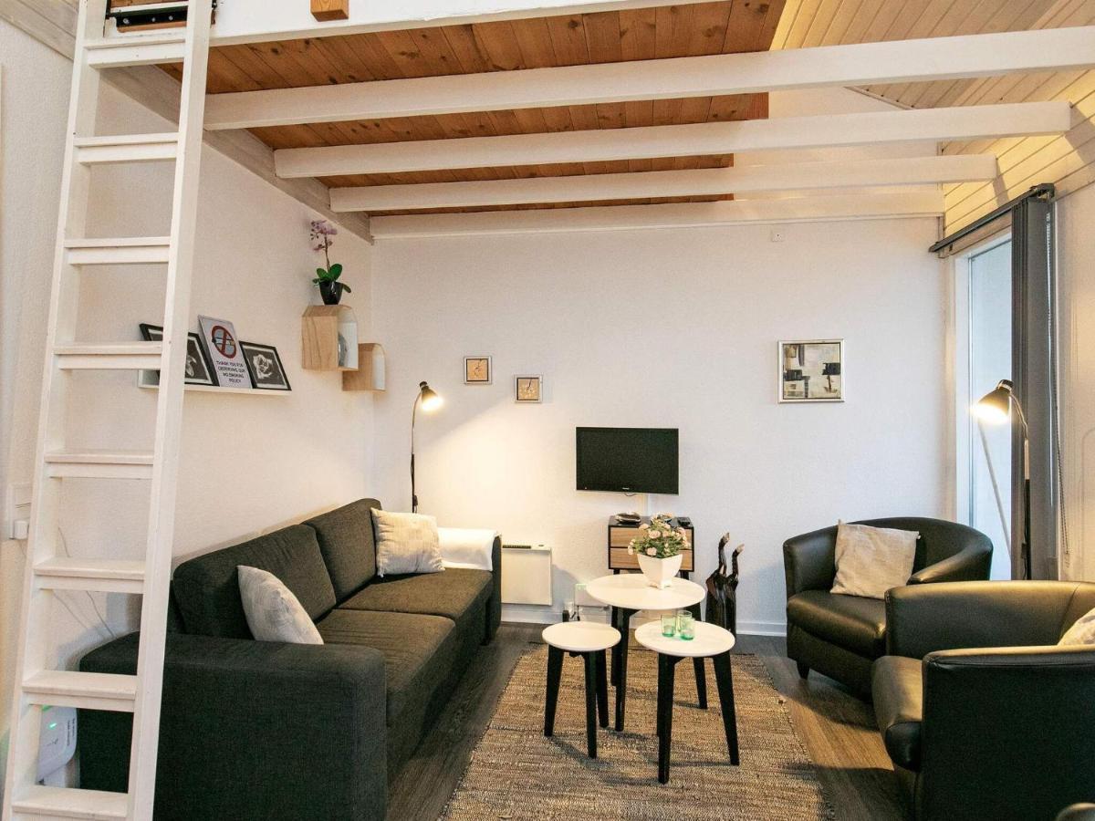 4 Person Holiday Home In R Sk Bing Aeroskobing Exterior foto